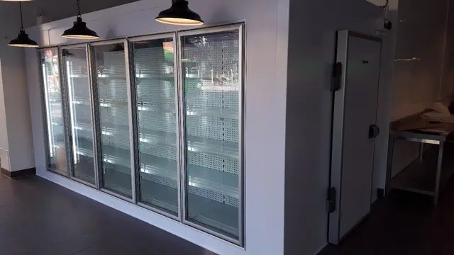 Frukthandlarn på Limhamn – bild 1 av 9